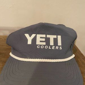 Yeti Coolers Men's Snapback Hat Grey